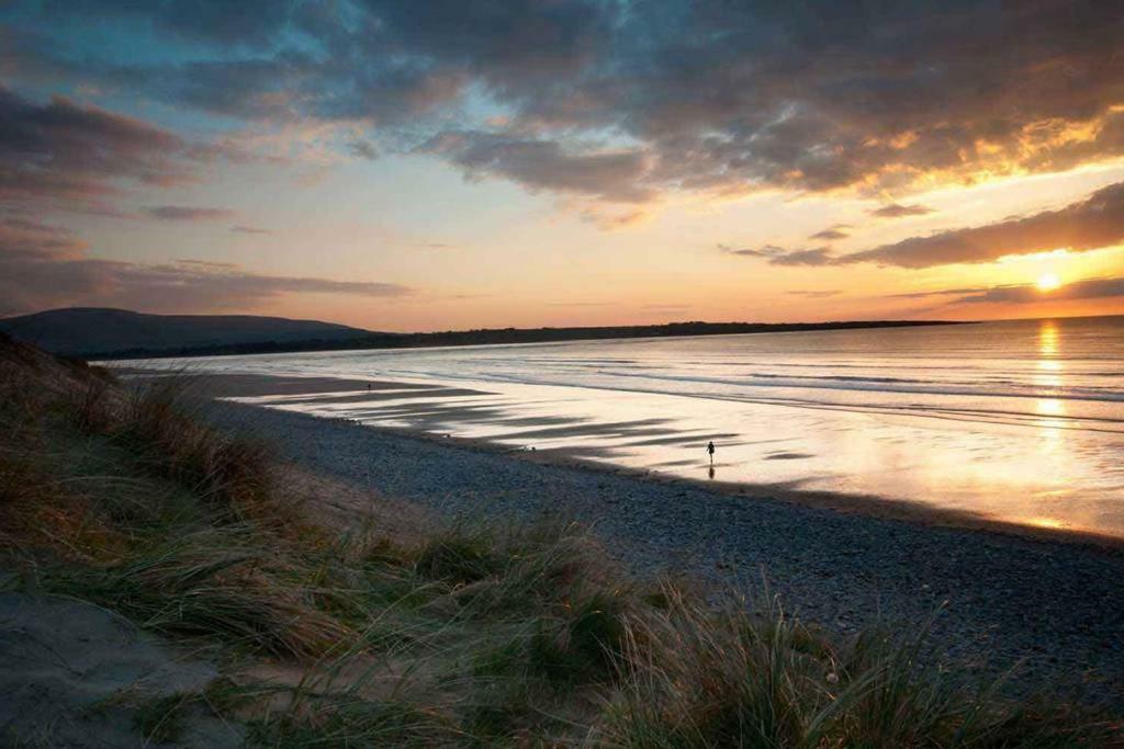 Strandhill Home, One Minute From The Beach And Pubs Exteriör bild